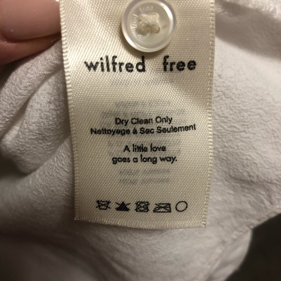 Aritzia Wilfred Free The Tie-Front Blouse - Picture 7 of 7